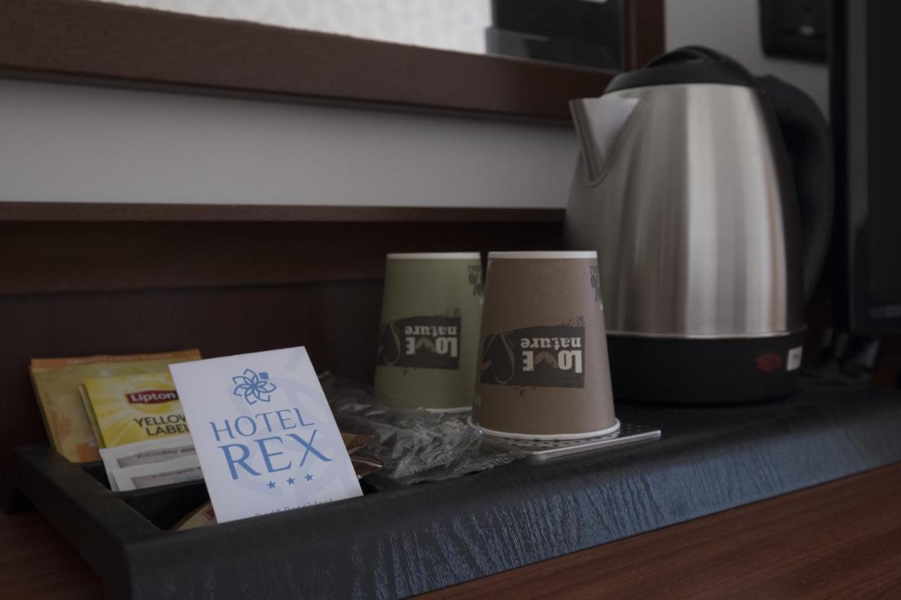 Hotel Rex Rimini Extérieur photo