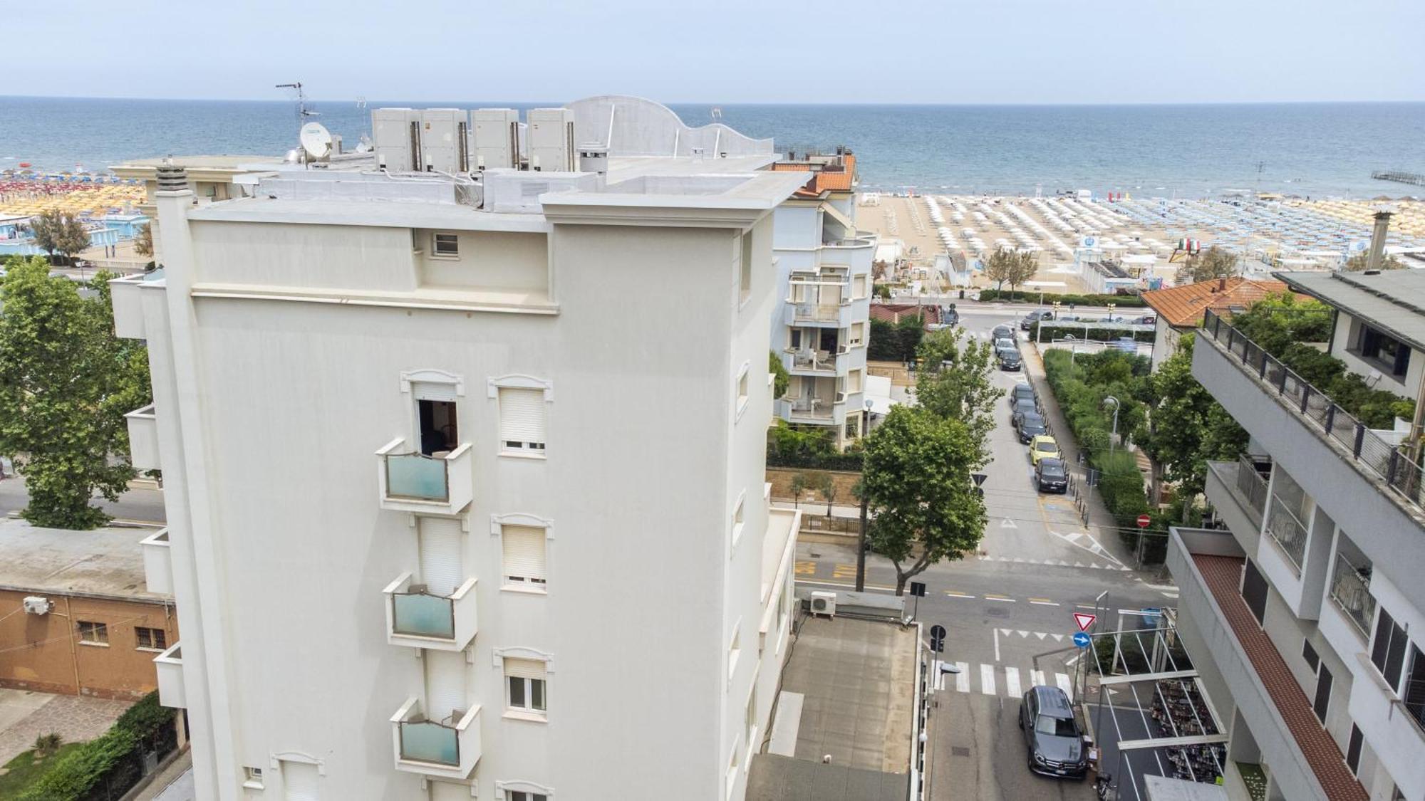 Hotel Rex Rimini Extérieur photo