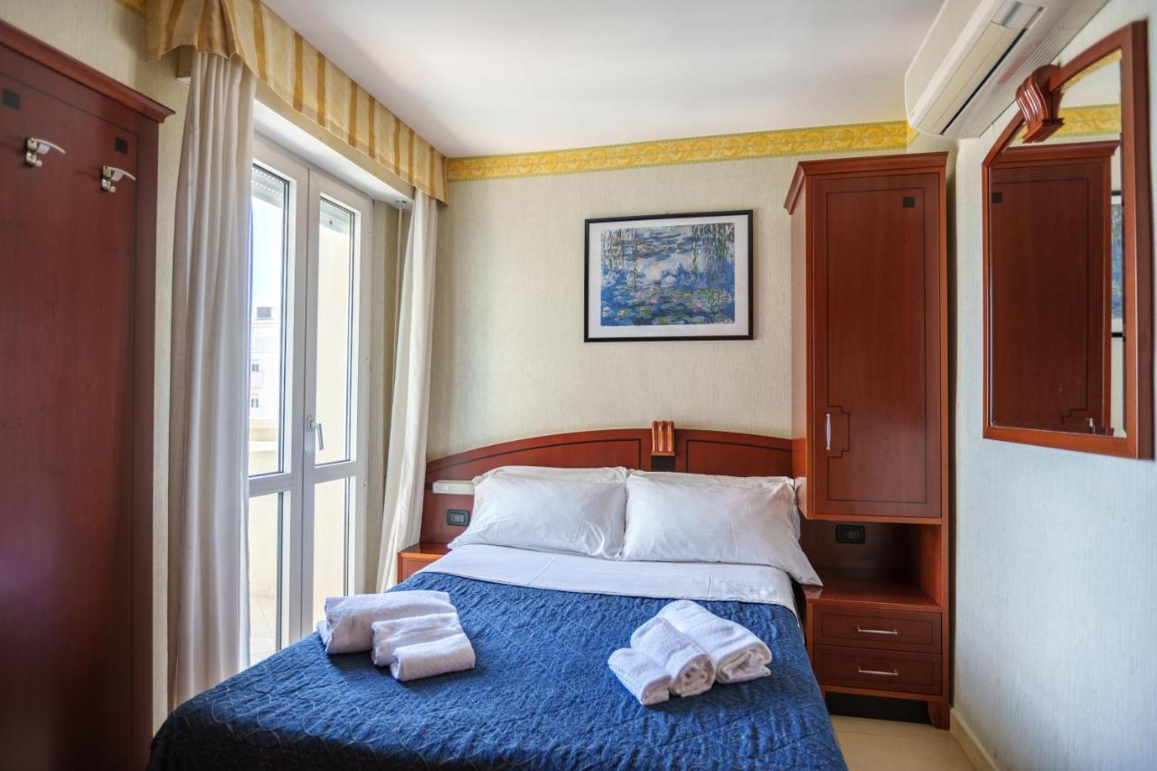 Hotel Rex Rimini Extérieur photo