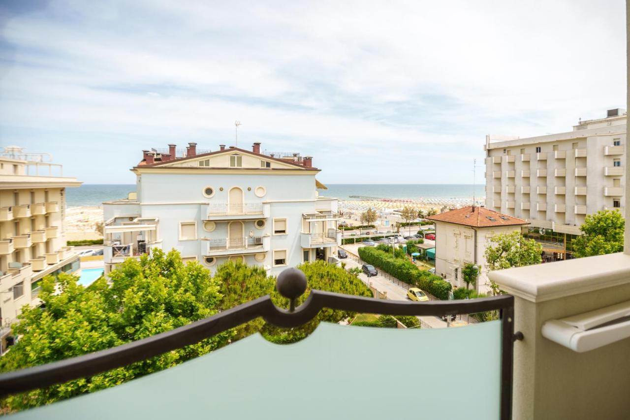 Hotel Rex Rimini Extérieur photo